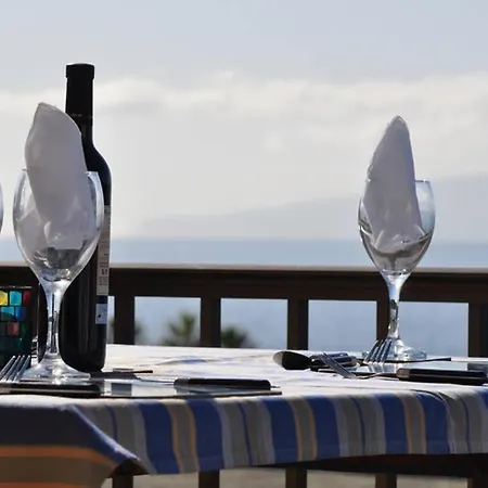 Apartment 2 Bed 2 Bath In Tamara Fantastic Views! Acantilado de los Gigantes