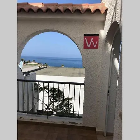 Apartment 2 Bed 2 Bath In Tamara Fantastic Views! *